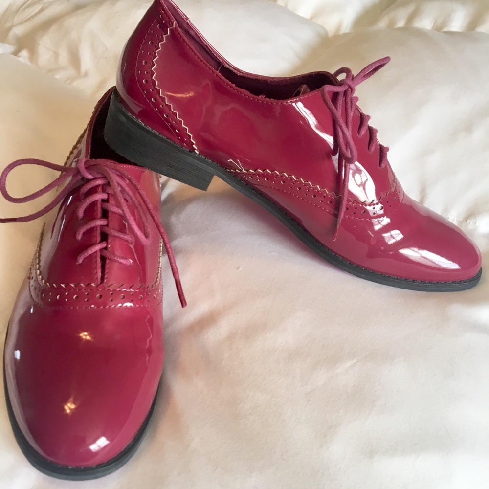 Twiggy London Pink Oxford Shoes- Size 8